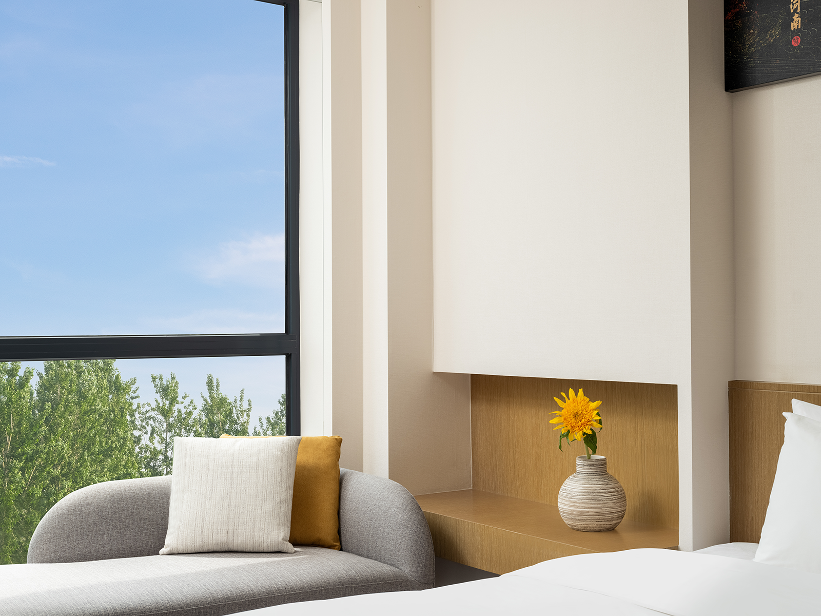 17hotel guest room window lounge with wood storage Hotel interior design ideas bedroom corner