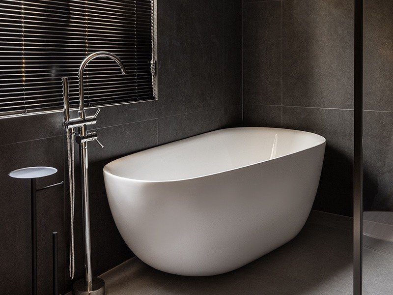dark stone modern bathroom design dark-stone-modern-bathroom-design