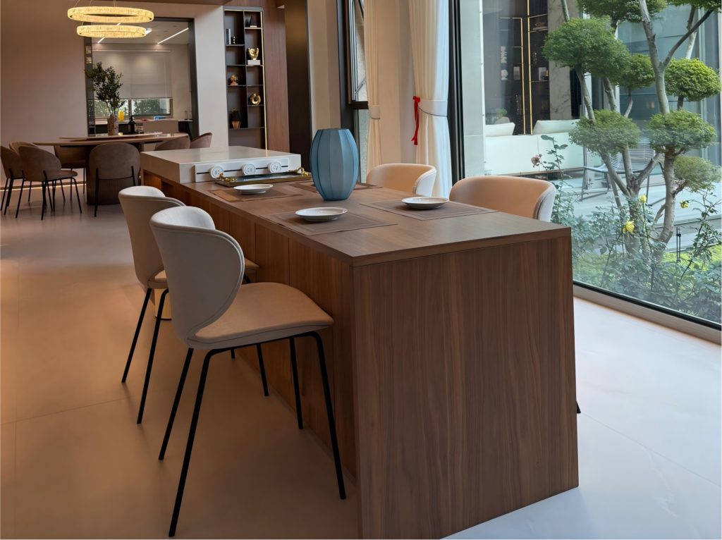 Premium villa dining table custom set