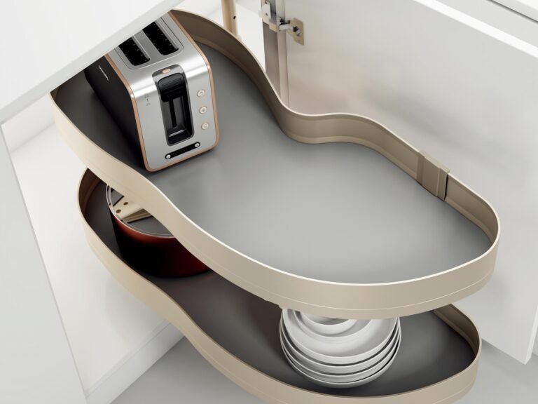 kitchen-blind-corner-storage-solution