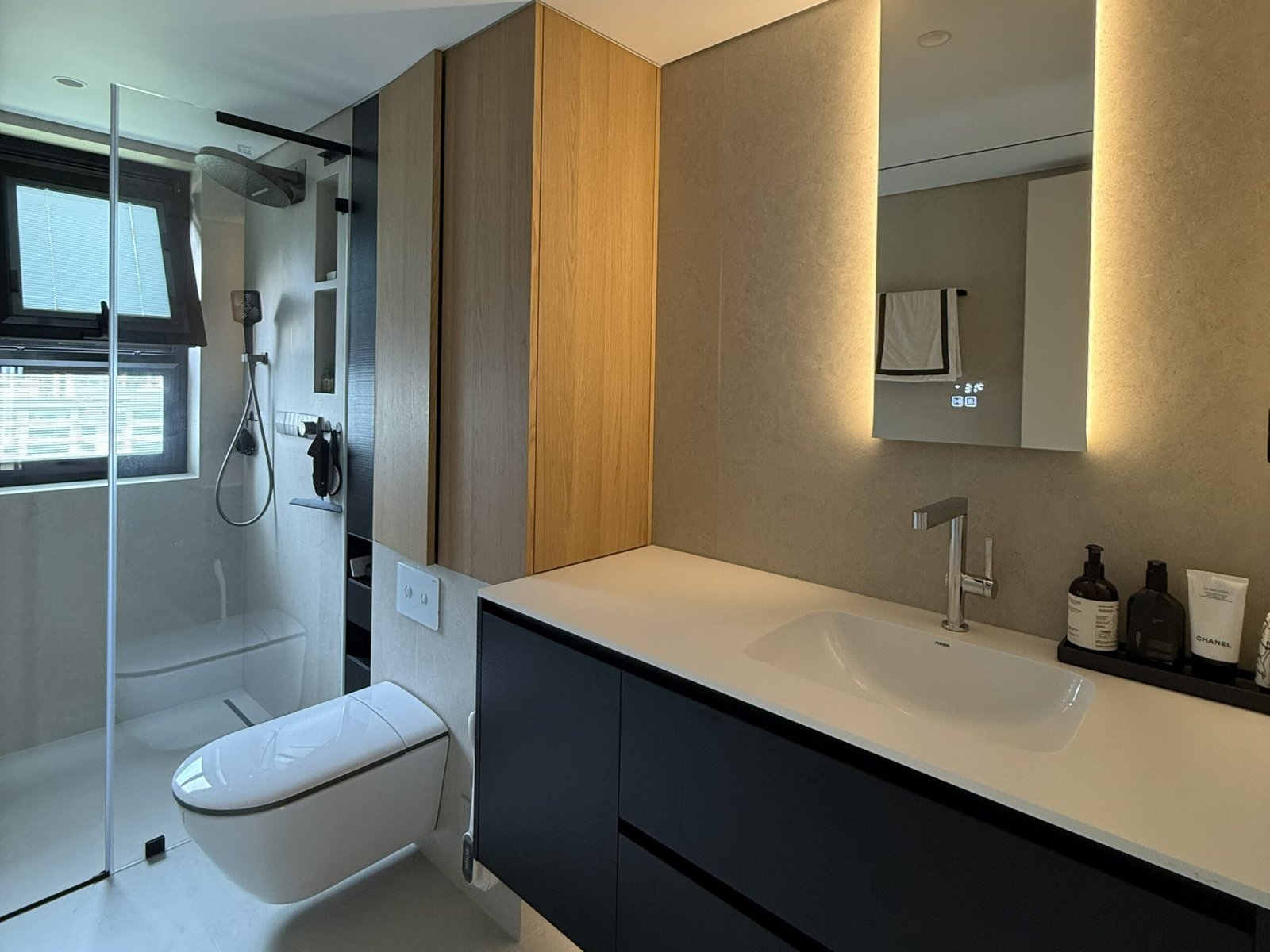 modern-bathroom-vanity-wood-cabinet