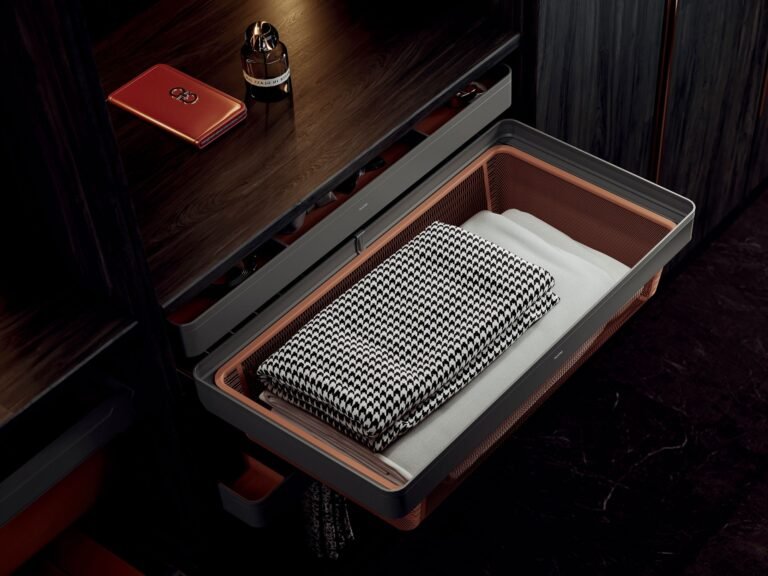 premium-wardrobe-storage-organization