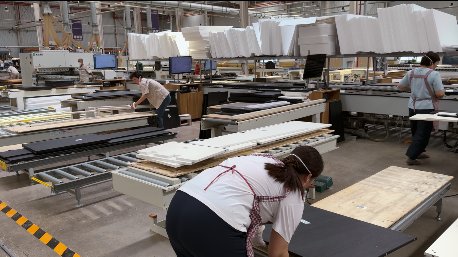 cabinetry factory assembly line