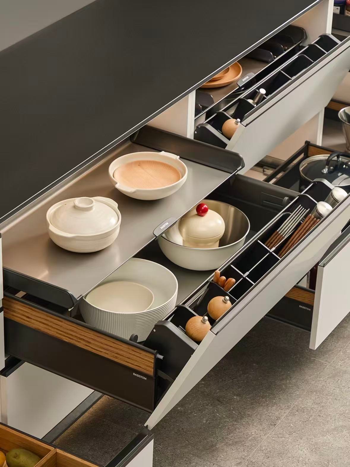 Kitchen drawer organizer with internal storage system