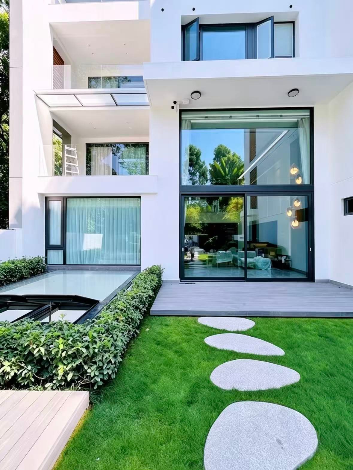Luxury villa glass sliding door with views