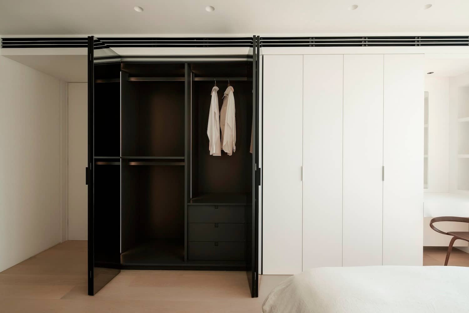 Built-in wardrobe for apartment bedroom