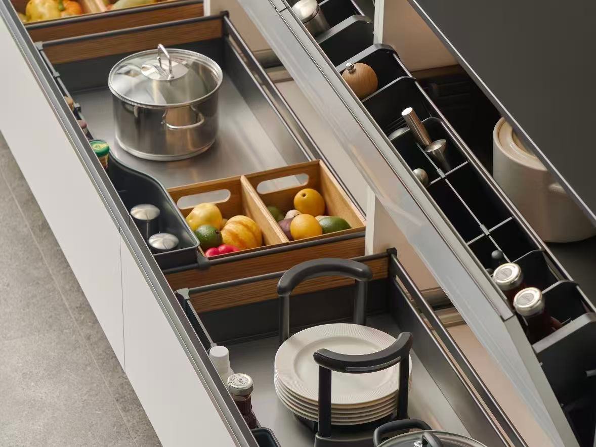 Deep kitchen cabinet drawers for cookware
