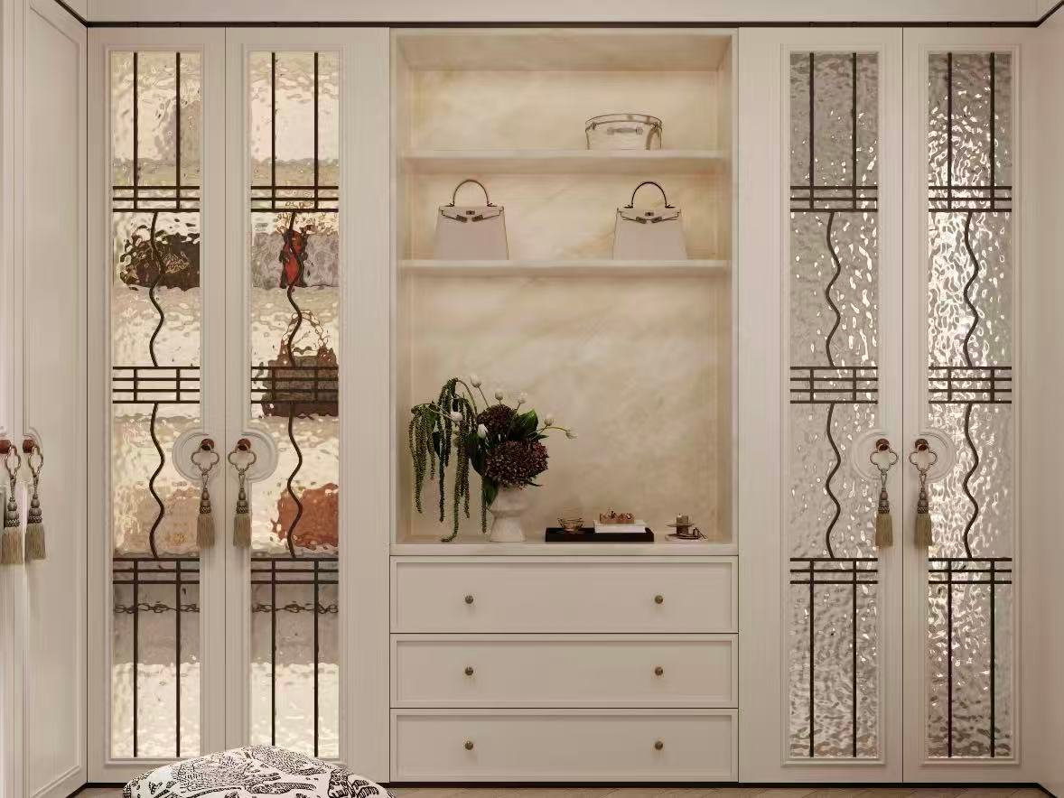 Fluted glass wardrobe door with privacy