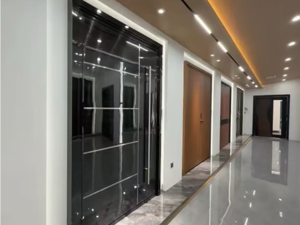 Interior door reference sample confirmed before batch production