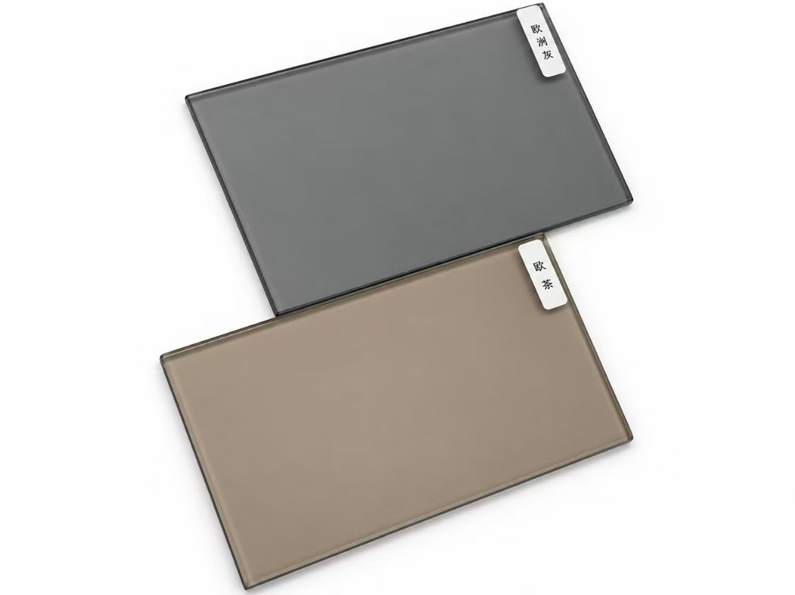 Smoked glass panels for premium wardrobe doors