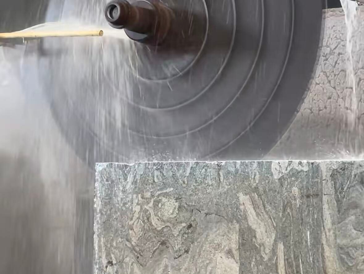 Stone slab cutting during countertop production